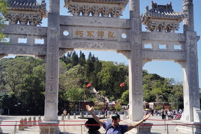 Premium Lantau Tour with Cable Car tickets with Guide - A Closer Look at the Itinerary