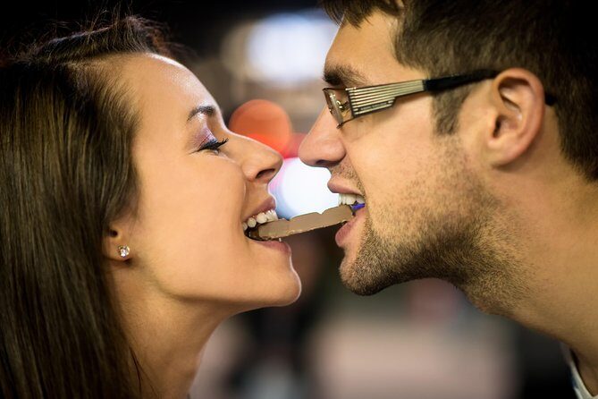 Premium Loose Leaf Tea and Chocolate Tasting - Who Should Consider This Tour?