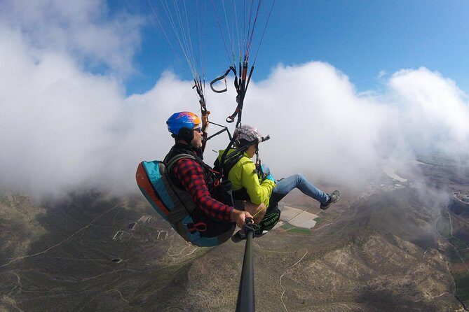 Premium paragliding in Tenerife with the best staff of pilots: Emotion and safety - Price and Value
