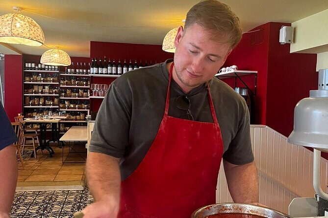Premium Pizza Making Class at a Pizzeria in Como - Key Points