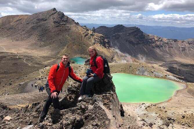 Premium Tongariro Crossing Guided Group Walk - Discovering the Tongariro Alpine Crossing Guided Group Walk