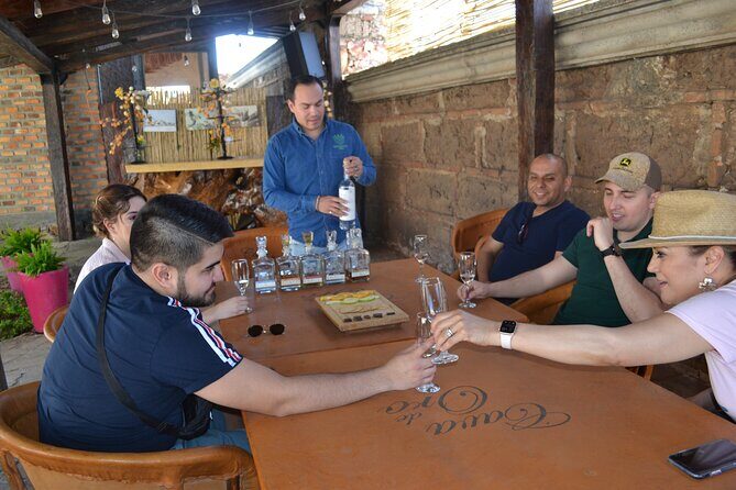 Premium Tour to the Tequila Route with Professional Tasting - Wrapping Up at Cantaritos El Güero #1: Music, Dancing, and Local Cheers