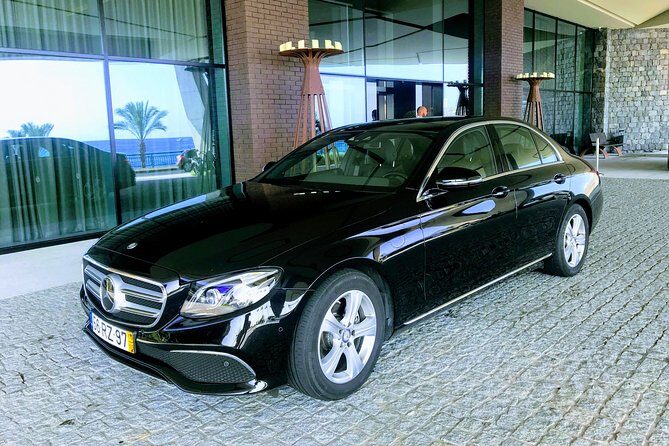 Premium Transfer Madeira Airport - Funchal - Making Your Arrival Comfortable and Stylish: Premium Transfer Madeira Airport - Funchal