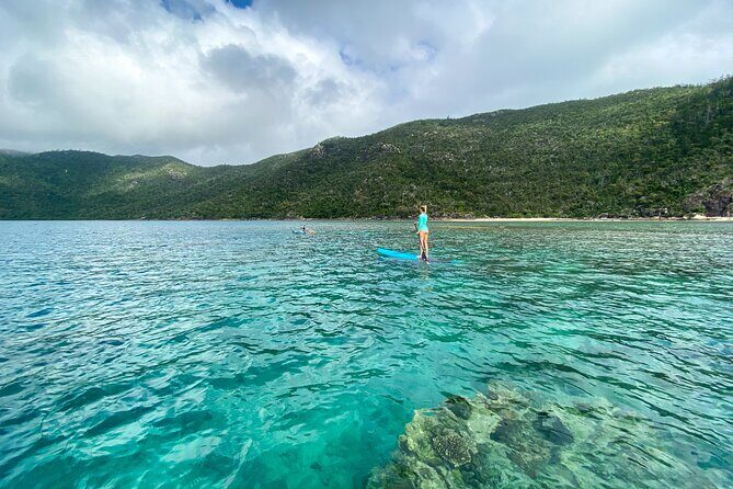 Premium Whitsunday Islands Sail, SUP & Snorkel Tour - Detailed Itinerary Breakdown