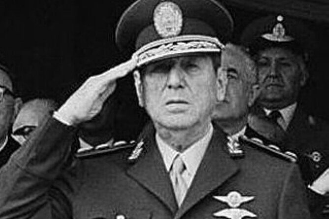 President Peron in Bariloche - Historic Tour - Who Should Consider This Tour?