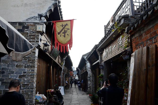 PRI Day Tour to Nanjing Massacre Memorial Hall and Qiqiao Village - FAQ