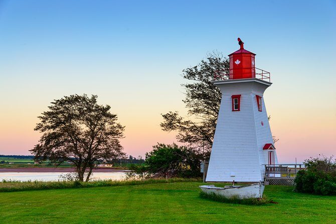 Prince Edward Island Premium Tour With Anne of Green Gables - Starting Point and Transportation