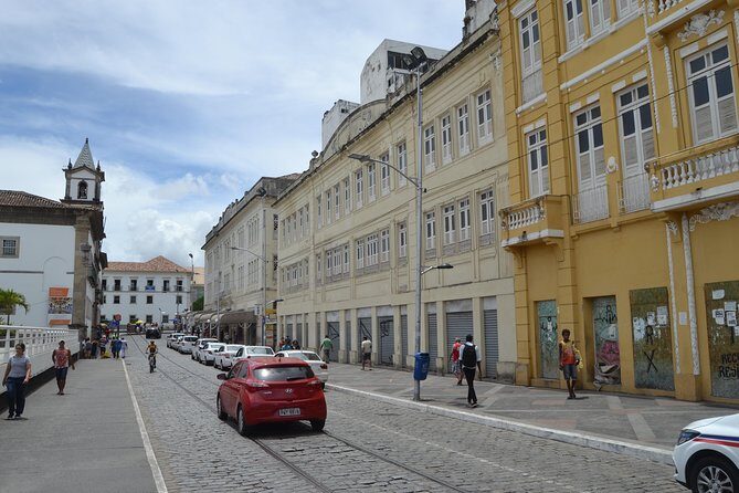 Privat Salvador City Tour with hotelier Markus - Shopping and Free Time