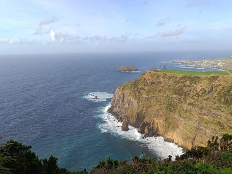 Privat van tour Sete Cidades, Lagoa do Fogo  volcanic lakes - Who is This Tour Best For?