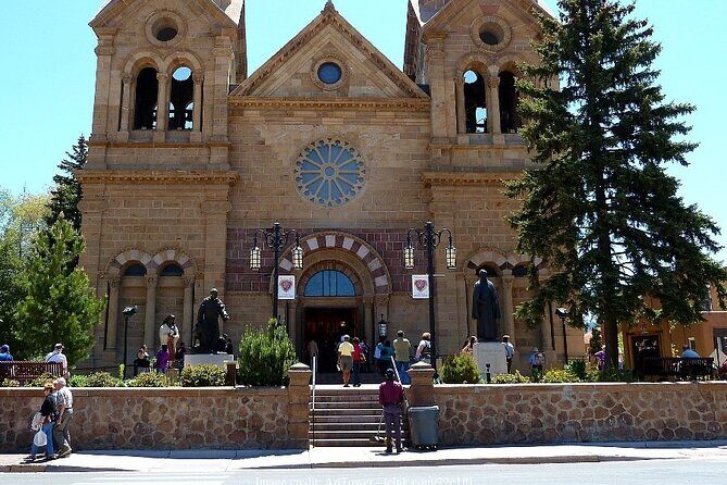 Private 2.5h Walking Tour to Discover Santa Fe - A Closer Look at the Santa Fe Private Walking Tour