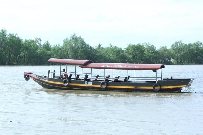 Private 2-Day Tour: Ho Chi Minh City to Cambodia by Mekong River - A Practical, Authentic Journey from Ho Chi Minh City to Phnom Penh by Mekong River