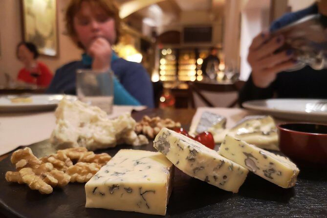 Private 2-Hour Italian Cheese and Wine Tasting in Rome - An In-Depth Look at the Cheese and Wine Tasting Experience