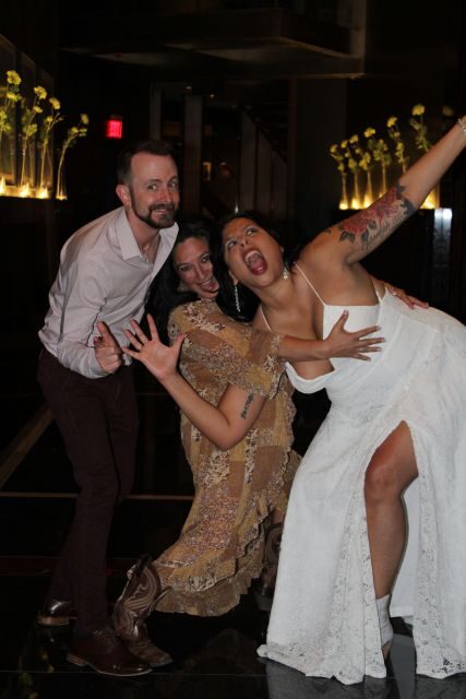 Private 2-Hour LV Limo Tour with Champagne and LV Goodies - Discover Las Vegas in Style: The Private 2-Hour LV Limo Tour with Champagne and Goodies