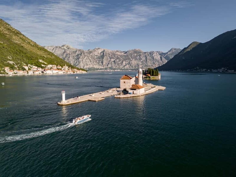 Private 2-hour Our Lady of the Rock & Perast by speedboat - Key Points