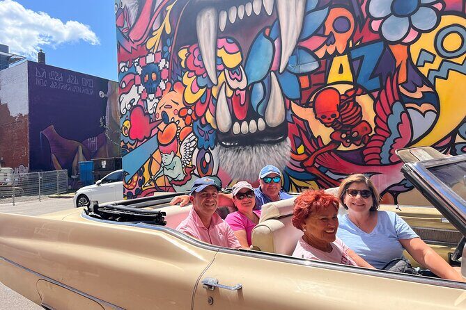 PRIVATE 2-Hour tour of Montréal in Convertible Cadillac + Murals - Experience Montreal in a Vintage Convertible Cadillac: A Personal Tour of Culture and Charm