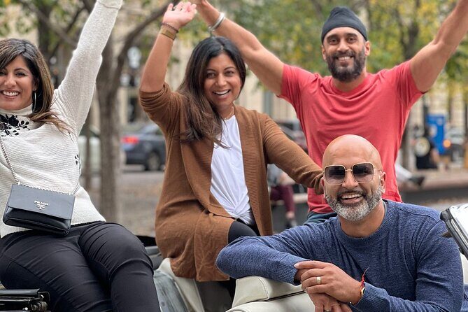 PRIVATE 2-Hour tour of Montréal in Convertible Cadillac + Murals - Frequently Asked Questions