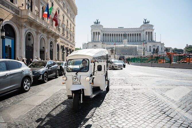 Private 2 Hour VIP Tuk Tuk Tour with Hotel Pickup and Prosecco - Discovering Rome in a Compact, Stylish Ride