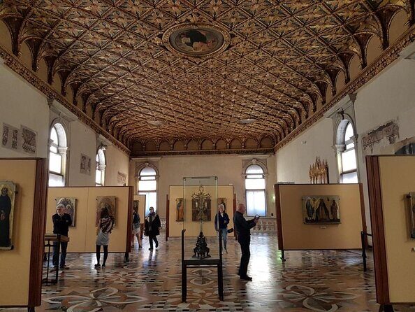 Private 2-hour Walking Tour of Accademia Gallery in Venice with private guide - Key Points