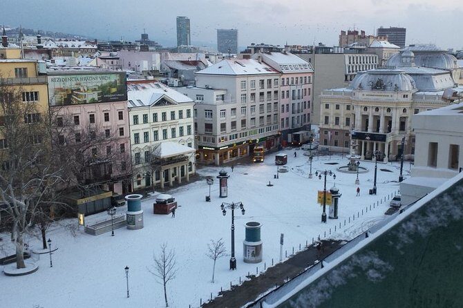 Private 2-hour Walking Tour of Bratislava with official tour guide - FAQ