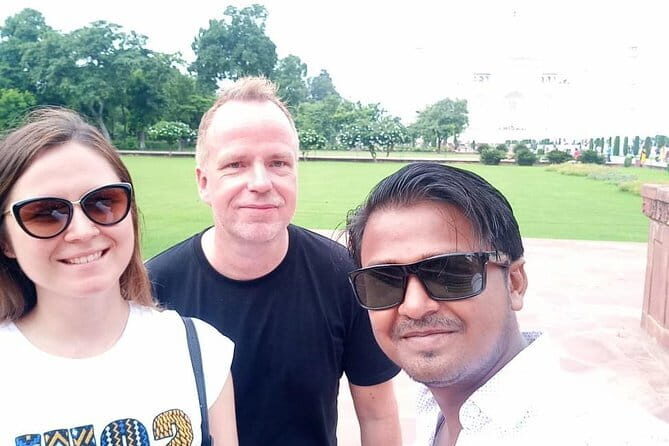 Private 3 Day Golden Triangle - Transport, Accommodation, and Food