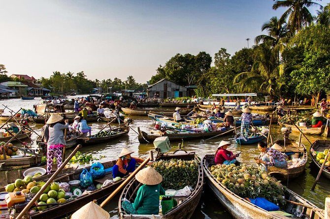 Private 3-Day Mekong Delta River Tour from Phnom Penh to Ho Chi Minh City - Authentic Encounters and Cultural Insights