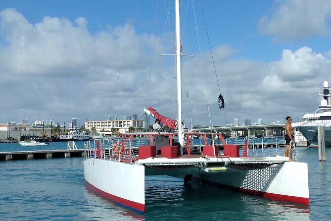 Private 3 Hour Miami Tour aboard Great White 50FT Power Catamaran - Key Points