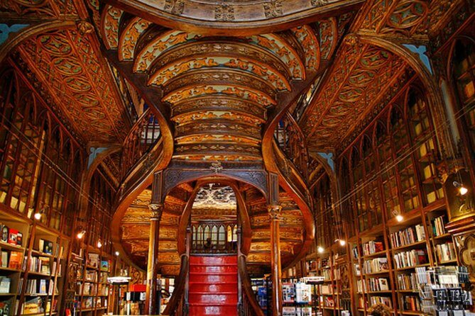 Private 3-hour walking tour of Porto with official tour guide - An In-Depth Look at the Porto Private Walking Tour