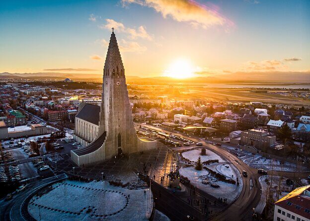 Private 3 Hours Tour with Airport Transfer in Reykjavik - Who Should Consider This Tour?
