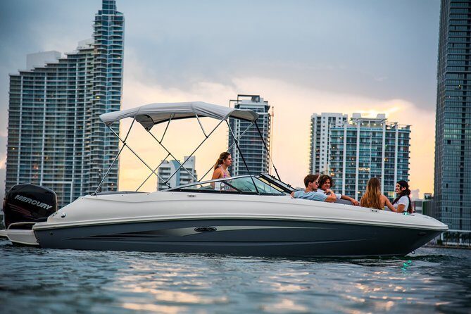 Private 4 hour Boat Rental with Captain in Fort Lauderdale! - FAQs