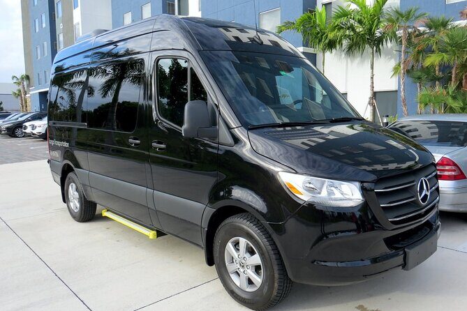 Private 4-Hour Transportation Service in Miami. 10 pax. - Private 4-Hour Transportation Service in Miami: An Insider’s Look