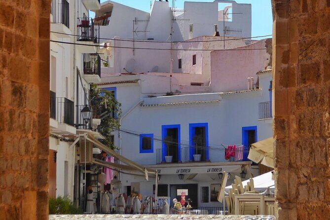 Private 4-hour walking tour of Ibiza with official tour guide - Who Will Love This Tour?