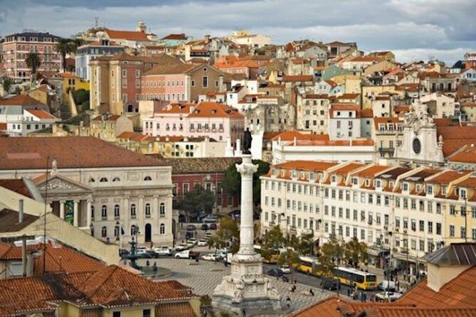 Private 4-hour Walking Tour of Lisbon with official tour guide - Key Points