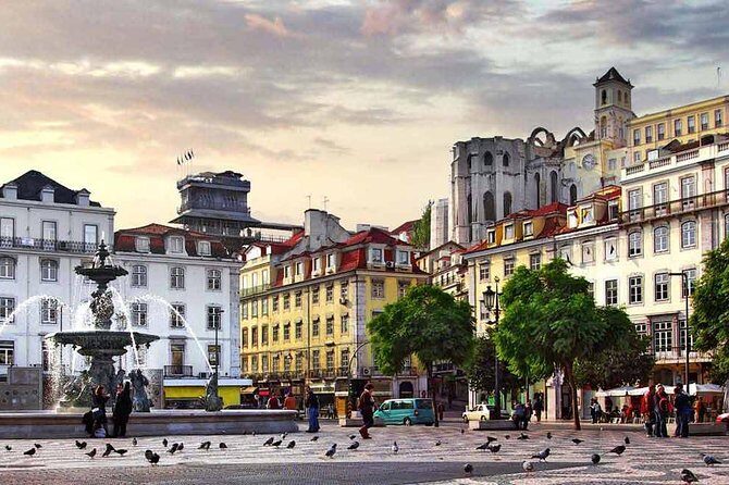 Private 4-hour Walking Tour of Lisbon with official tour guide - Is This Tour Worth It?