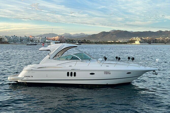 Private 42-foot luxury yacht tour in Los Cabos - The Experience in Detail
