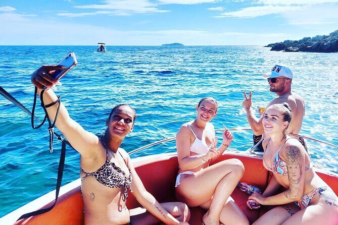 Private 4h Boat Tour Elaphite Islands with Barracuda 545 - Frequently Asked Questions
