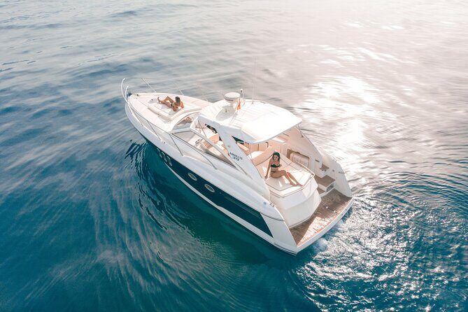 Private 4h Half-Day Luxury Boat Trip from Puerto Banus, Marbella - Private 4h Half-Day Luxury Boat Trip from Puerto Banus, Marbella