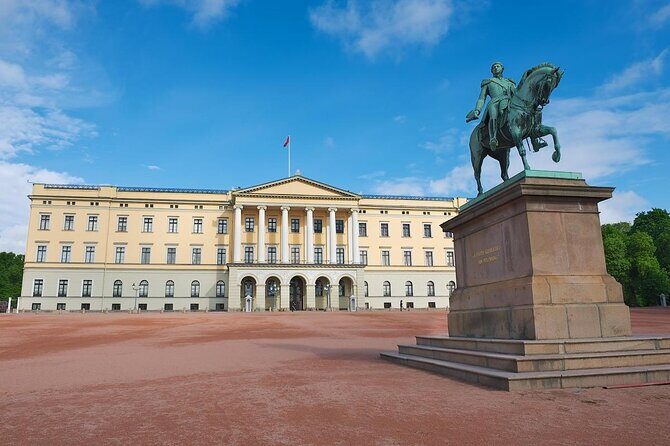 Private 5-hrs Oslo Exclusive Driverguide Luxury Limo/Van-Tour incl Museums - A Deep Dive into the Private Oslo Experience