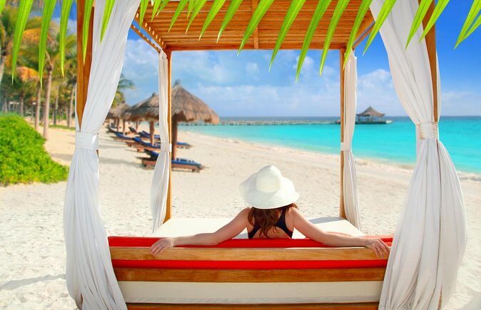 Private 50FT Yacht Rental in Cancún P8 - Key Points