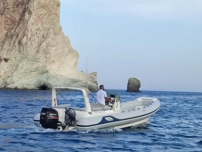 Private 5hrs Cruise with stop for lunch,dinner in Thirasia - FAQs