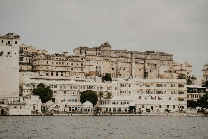 Private 7 Day Tour through Udaipur Chittorgarh Pushkar and Jaipur - Who Should Consider This Tour?