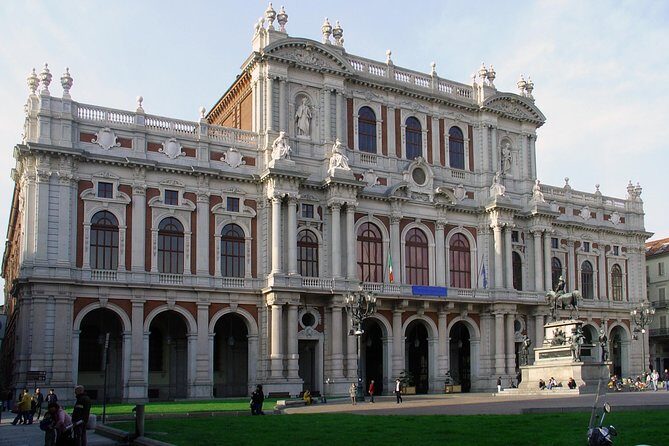 Private 8-hour Tour from Milan to Turin with Hotel pick-up and drop off - An In-Depth Look at the Turin Day Trip from Milan