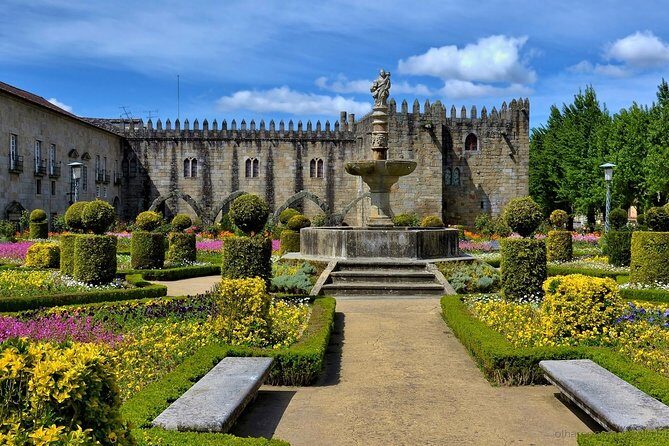Private 8-hour tour to Braga and Guimaraes from Porto Hotel w/ driver and guide - Who Would Love This Tour?
