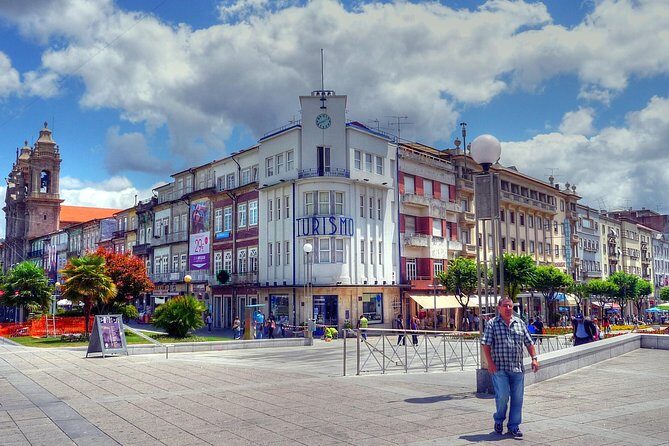 Private 8-hour tour to Braga and Guimaraes from Porto Hotel w/ driver and guide - The Sum Up