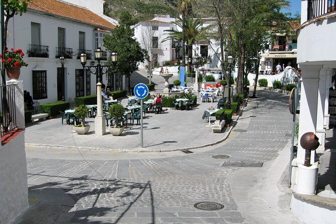 Private 8-hour Tour to Mijas Marbella and Puerto Banús from Malaga - The Sum Up: Who Will Love This Tour?