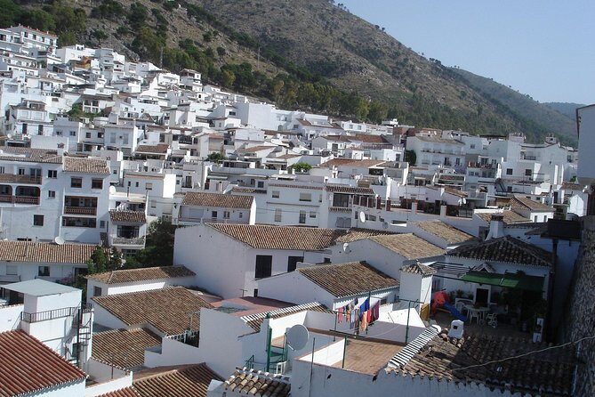 Private 8-hour Tour to Mijas Marbella and Puerto Banús from Malaga - FAQs