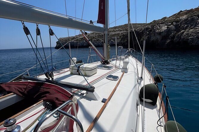 Private 8 Hours Boat Charter Trip in Malta - Exploring the Itinerary: What Makes Each Stop Special