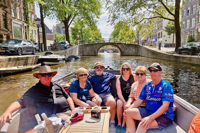 Private 90 Minute Amsterdam Canal Belt Exploration Cruise - Exploring Amsterdam’s Canals in Style and Comfort