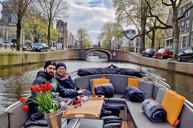 Private 90 Minute Amsterdam Canal Belt Exploration Cruise - The Practical Side: Price, Duration, and Comfort