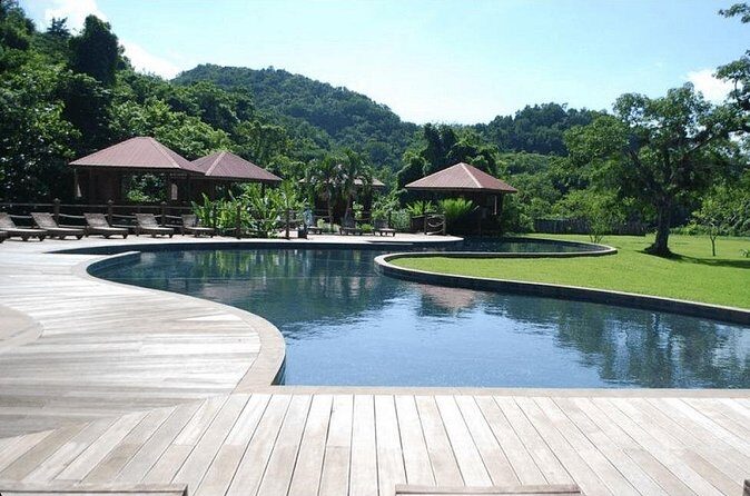 Private Adventure to YS Falls - Key Points