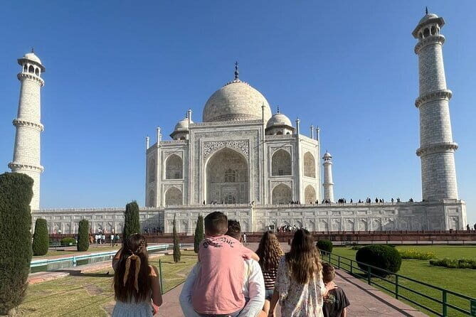 Private Agra Tour to TajMahal from Delhi by Car - An In-Depth Look at the Private Agra Tour